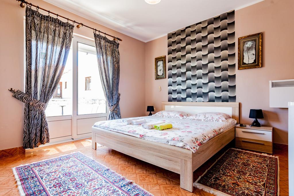 Apartments Tati Ulcinj Zewnętrze zdjęcie